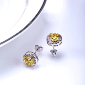 Silver 925 Earring decorated by golden Champagne crystal bezel