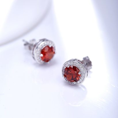 Silver 925 Earring decorated by red crystal bezel