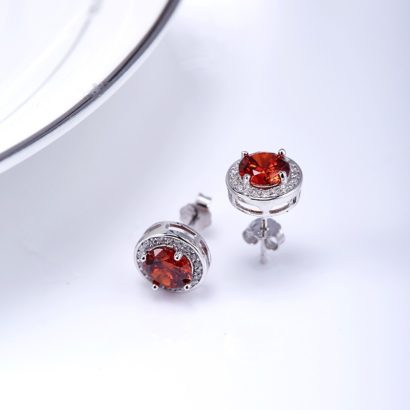 Silver 925 Earring decorated by red crystal bezel