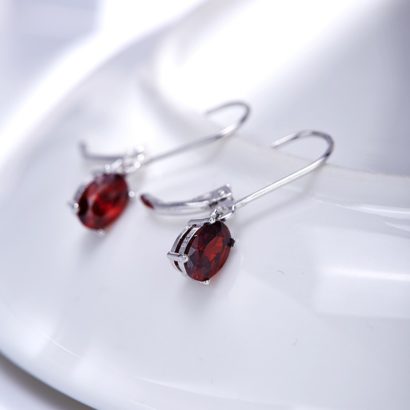 Silver 925 Earring decorated by red crystal bezel