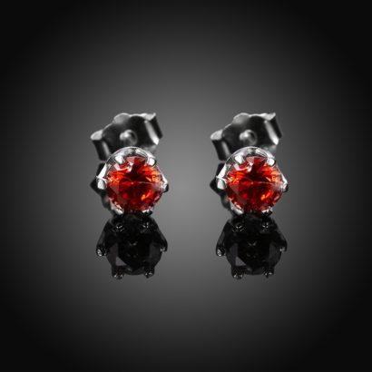 Silver 925 Earring decorated by red crystal bezel