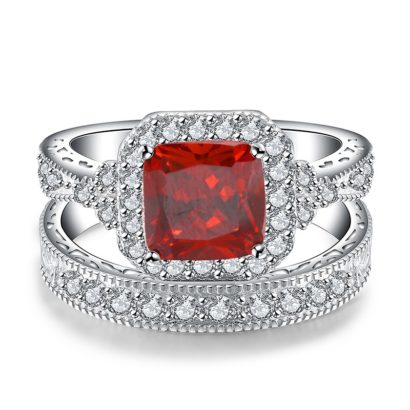 Luxurious silver 925 ring inlaid with red crystal bezel and side white special crystals