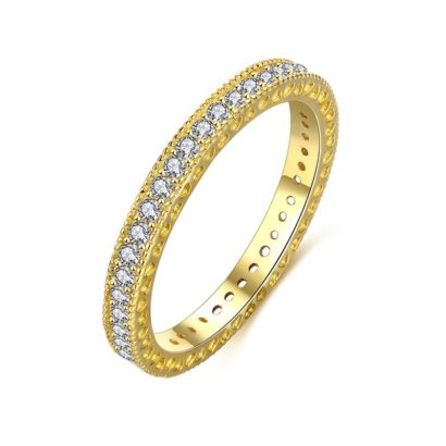 Luxurious silver ring plated with gold 18K and inlaid with zircon crystals