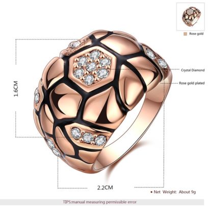 Unique design of rose gold plated ring inlaid with crystal diamond