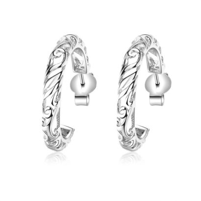 Special earring with Meander decoration and plated with silver