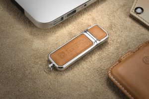 16G USB Genuine Leather Portable Flash Drive