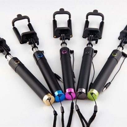 Selfie Stick Monopod With High Quality,Small size per person to 80 cm,Bluetooth with rechargeable battery