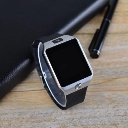 Smart Watch Touch Screen, Bluetooth, Memory, Sim Card, Call Function