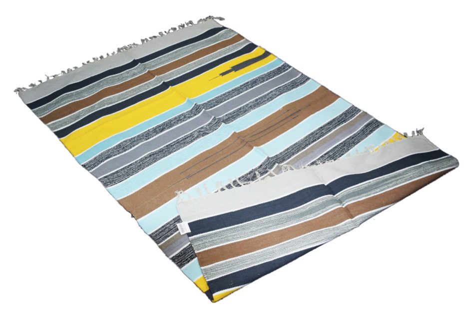 High quality colored carpet 180*120 cm